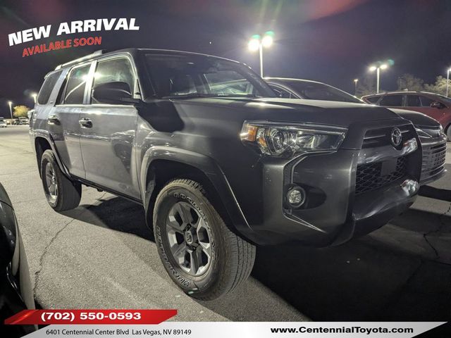 2022 Toyota 4Runner SR5