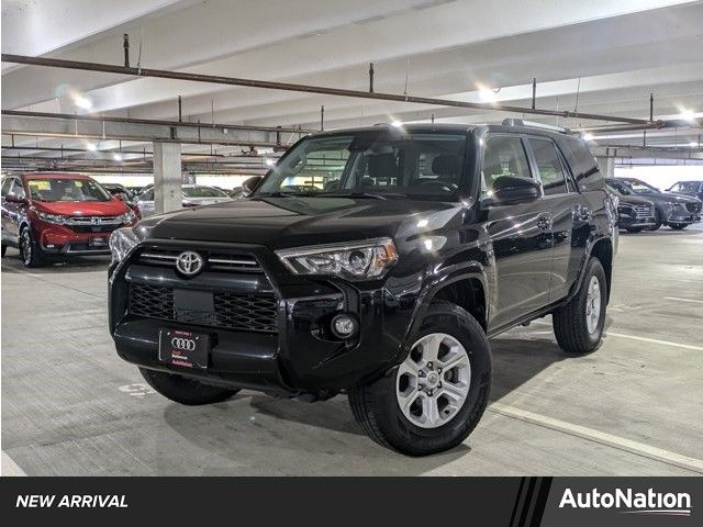 2022 Toyota 4Runner SR5