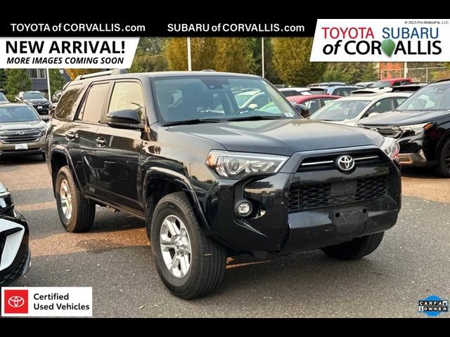 2022 Toyota 4Runner SR5