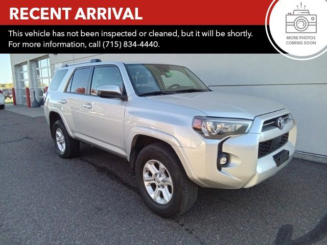 2022 Toyota 4Runner SR5