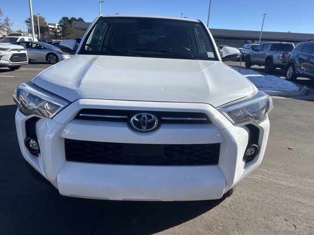 2022 Toyota 4Runner SR5