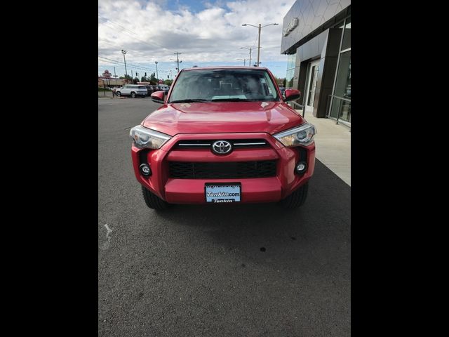 2022 Toyota 4Runner SR5