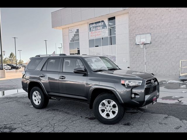 2022 Toyota 4Runner SR5