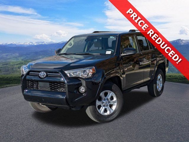 2022 Toyota 4Runner SR5