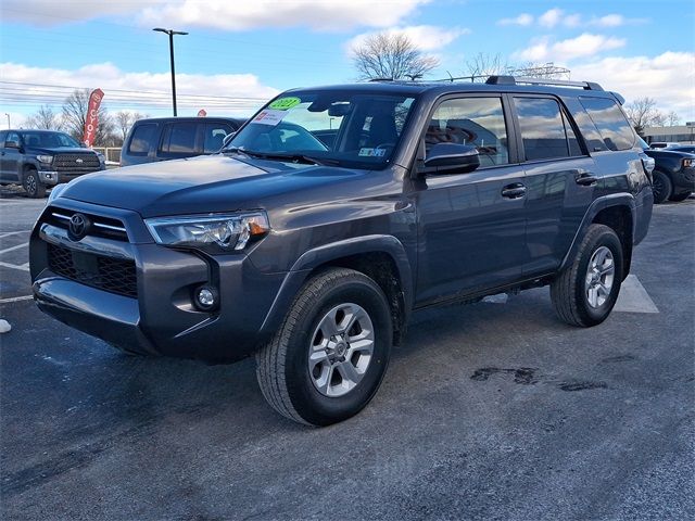 2022 Toyota 4Runner SR5