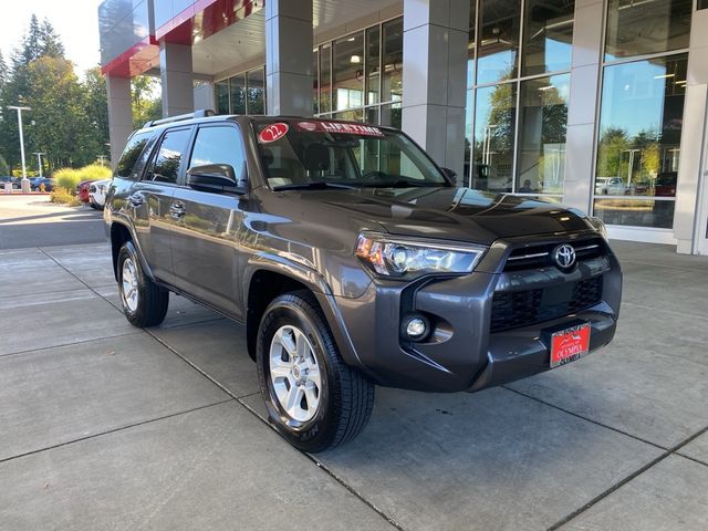 2022 Toyota 4Runner SR5