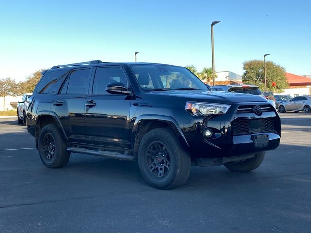 2022 Toyota 4Runner SR5