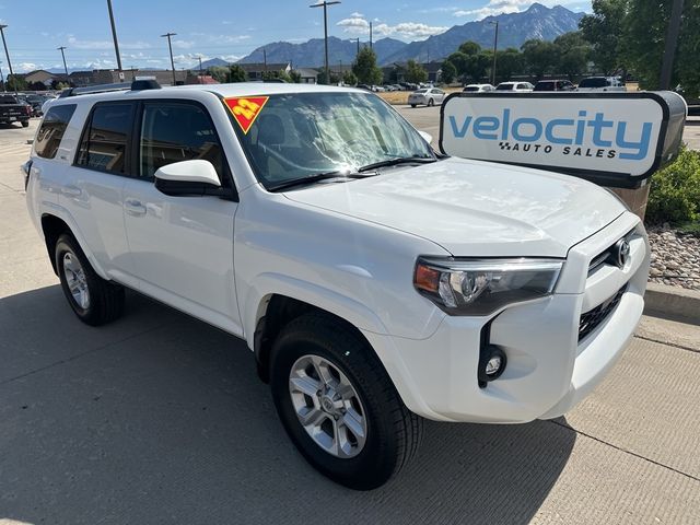 2022 Toyota 4Runner SR5