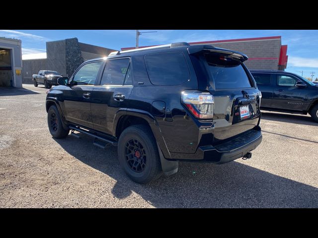 2022 Toyota 4Runner SR5