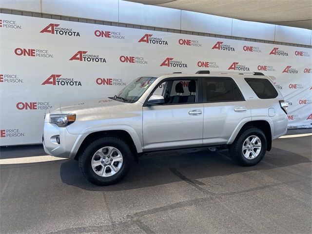 2022 Toyota 4Runner SR5