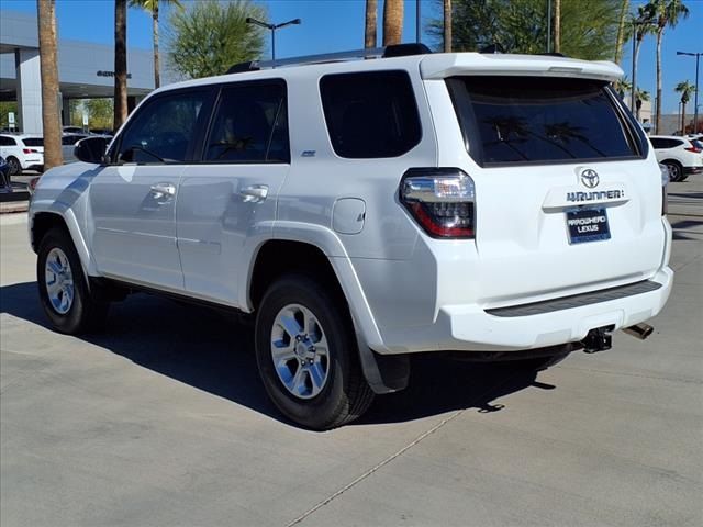 2022 Toyota 4Runner SR5