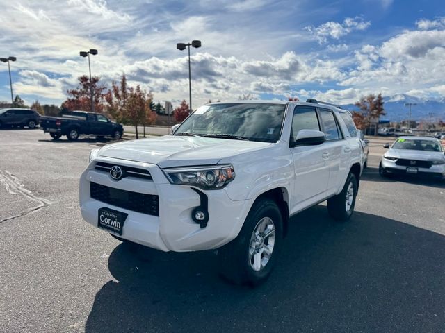 2022 Toyota 4Runner SR5