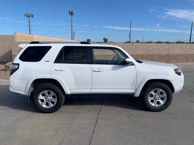 2022 Toyota 4Runner SR5