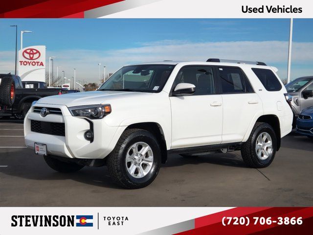 2022 Toyota 4Runner SR5