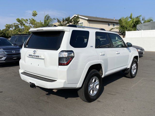 2022 Toyota 4Runner SR5