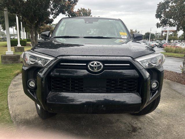 2022 Toyota 4Runner SR5