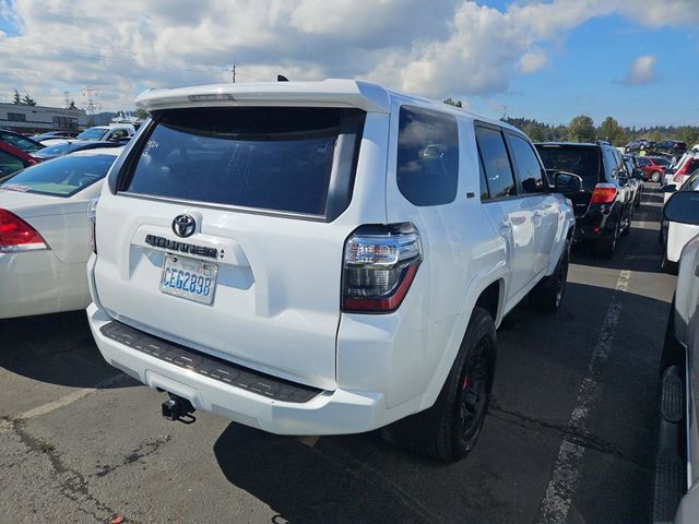 2022 Toyota 4Runner SR5