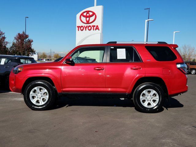 2022 Toyota 4Runner SR5