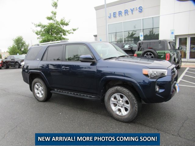 2022 Toyota 4Runner SR5