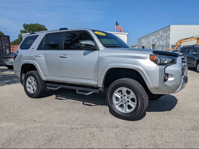 2022 Toyota 4Runner SR5