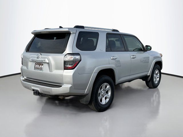 2022 Toyota 4Runner SR5