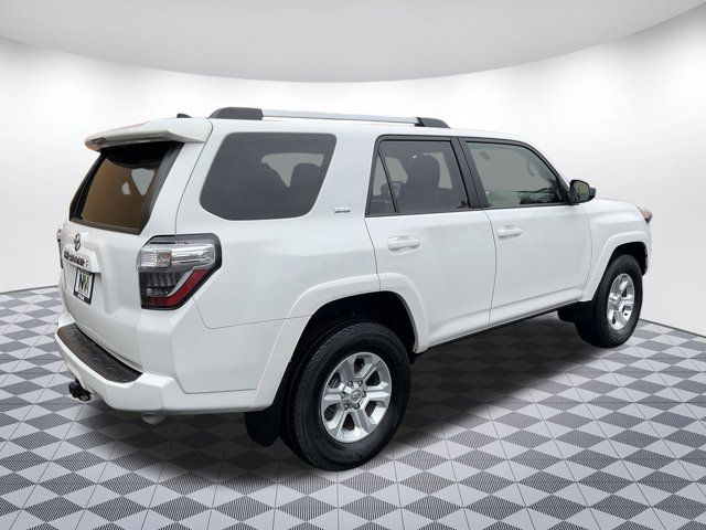 2022 Toyota 4Runner SR5