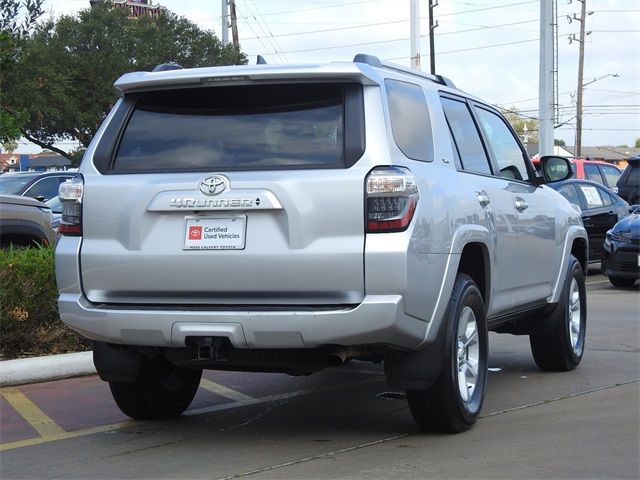 2022 Toyota 4Runner SR5