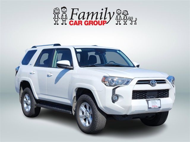 2022 Toyota 4Runner SR5