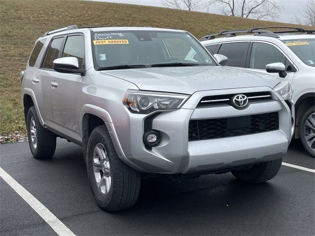 2022 Toyota 4Runner SR5