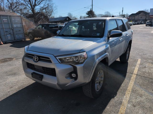 2022 Toyota 4Runner SR5