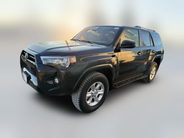 2022 Toyota 4Runner SR5