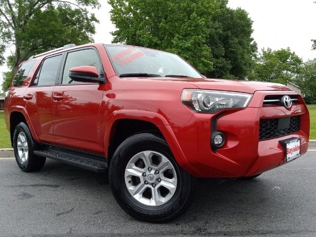 2022 Toyota 4Runner SR5