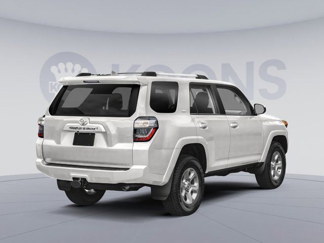 2022 Toyota 4Runner SR5