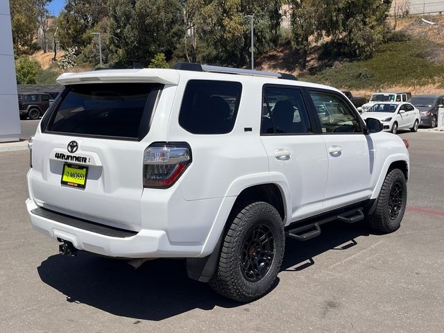 2022 Toyota 4Runner SR5