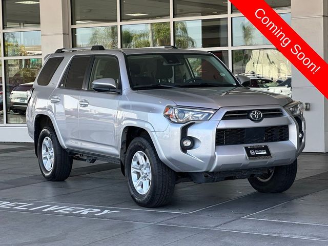 2022 Toyota 4Runner SR5