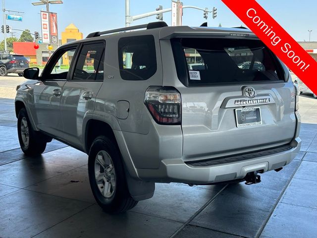 2022 Toyota 4Runner SR5