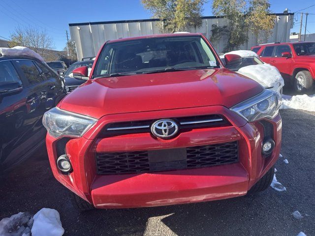 2022 Toyota 4Runner SR5