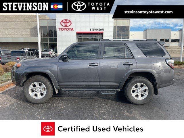 2022 Toyota 4Runner SR5 Premium