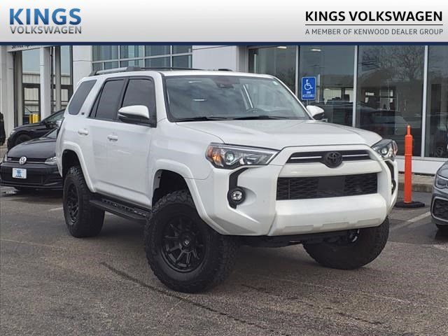 2022 Toyota 4Runner SR5 Premium