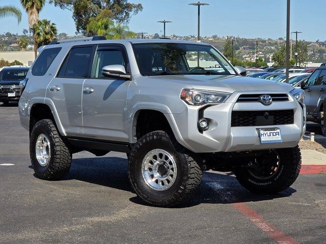 2022 Toyota 4Runner SR5 Premium
