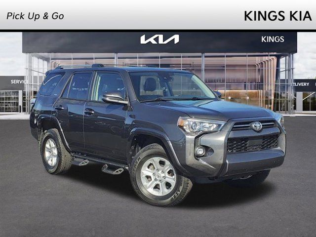 2022 Toyota 4Runner SR5 Premium