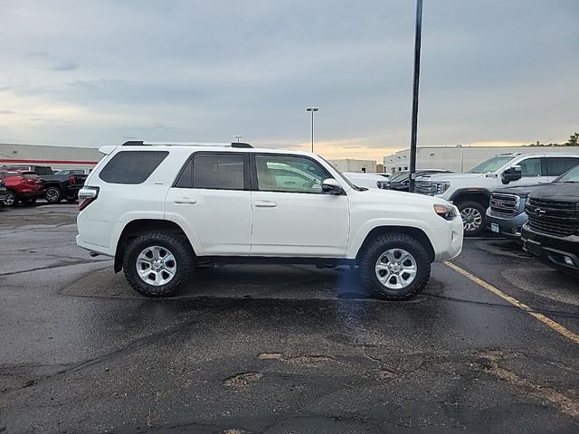 2022 Toyota 4Runner SR5 Premium