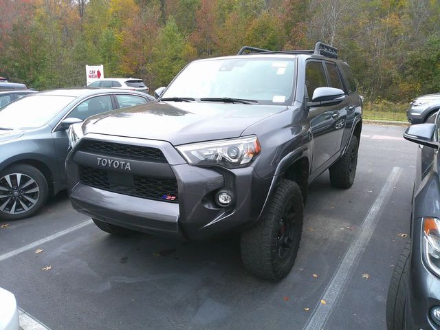 2022 Toyota 4Runner SR5 Premium