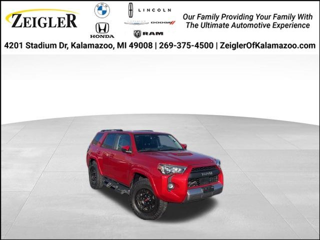 2022 Toyota 4Runner TRD Off Road