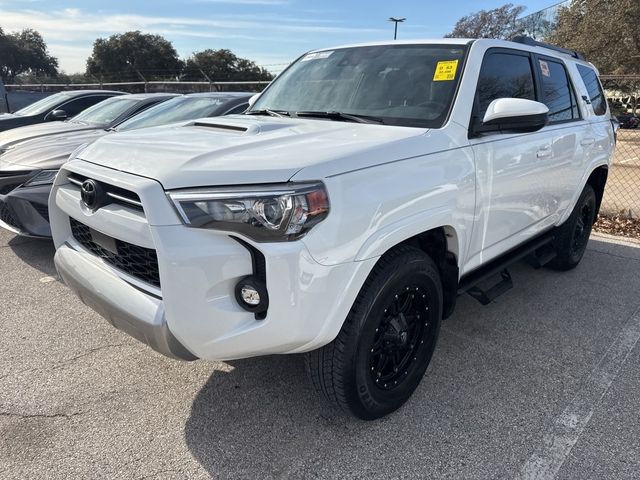 2022 Toyota 4Runner TRD Off Road