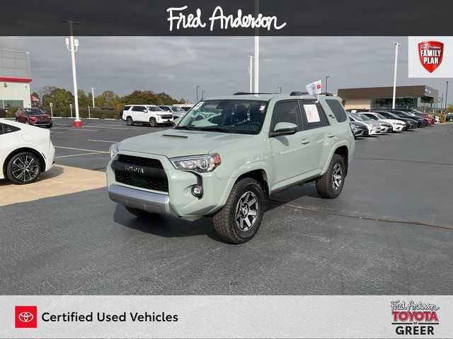 2022 Toyota 4Runner TRD Off Road