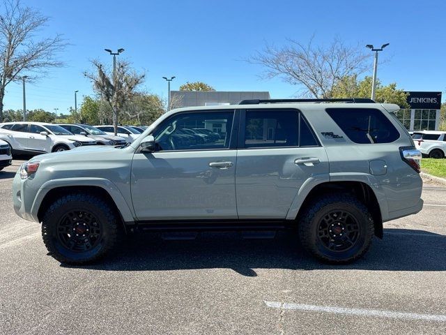 2022 Toyota 4Runner TRD Off Road