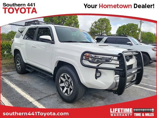 2022 Toyota 4Runner TRD Off Road