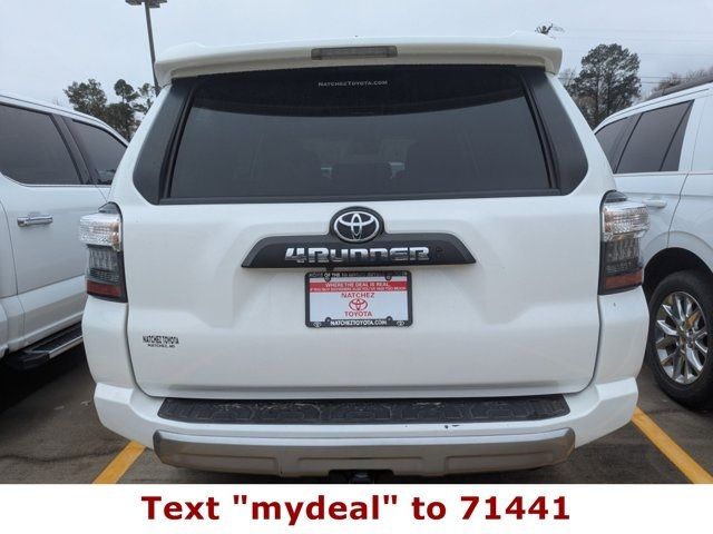 2022 Toyota 4Runner TRD Off Road