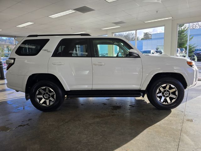 2022 Toyota 4Runner TRD Off Road